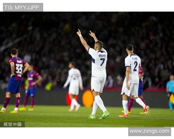 巴黎圣日耳曼击败曼联，晋级欧冠四强，梅西梅开二度助球队踢出完美表现
